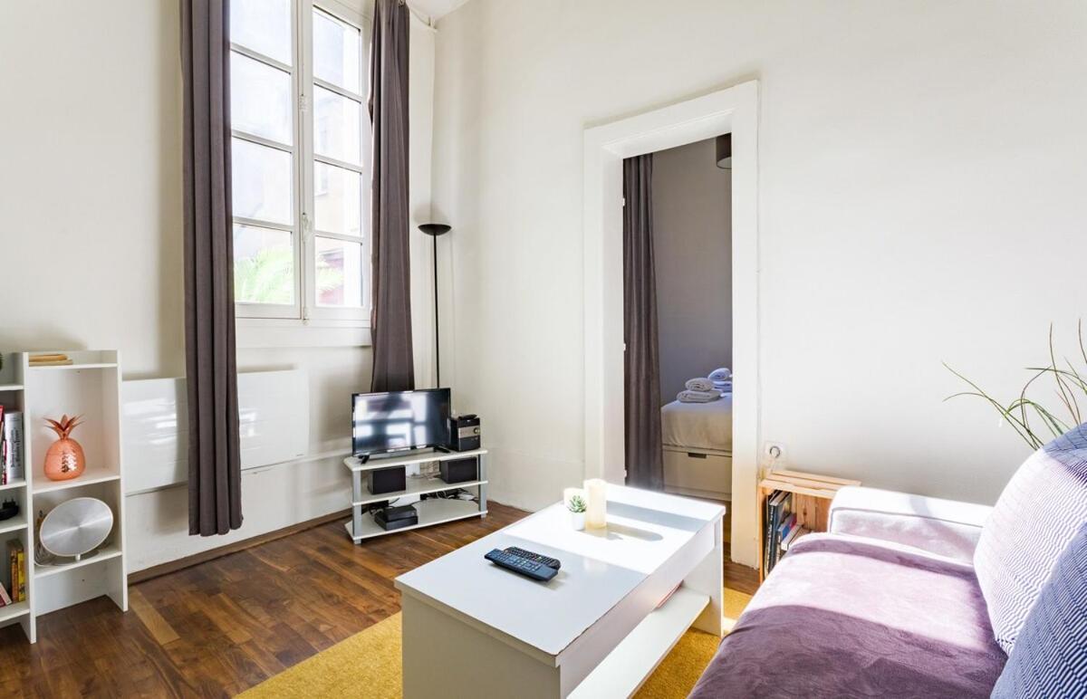 L'Escapade - Au Coeur Du Centre Historique Apartment Рен Екстериор снимка